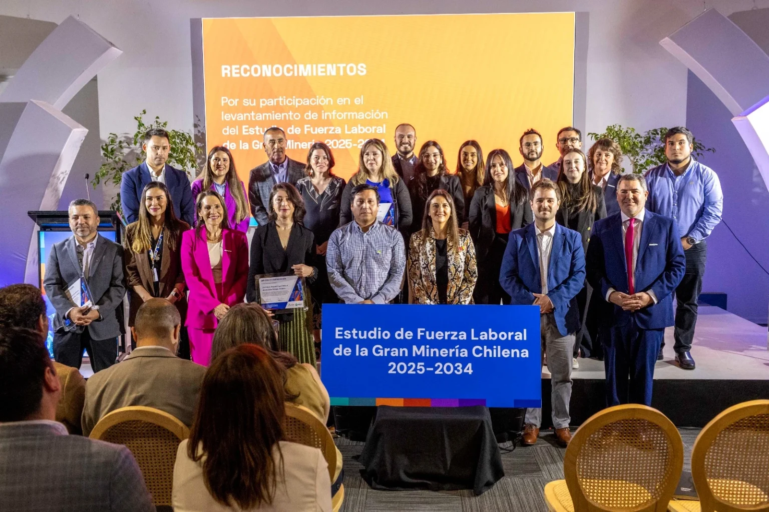 Nuevas tecnologías y gran cartera de inversión macarán la demanda laboral minera en la próxima década