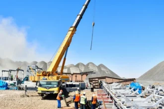 Oro en Uzbekistán: minera de US$10.800 millones frena su salida a bolsa en Londres y Taskent