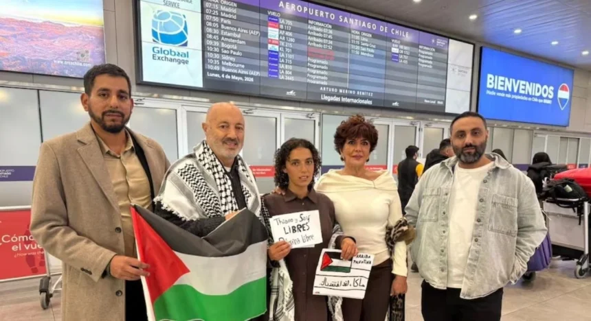 Macarena Chahuán regresa a Chile y denuncia torturas tras detención en Israel