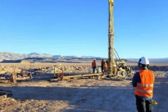 Proveedores mineros: hasta 800 empresas por yacimiento explican el impacto real de la industria en Argentina