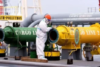Refinerías teteras de China amortiguan crisis petrolera por guerra en Irán