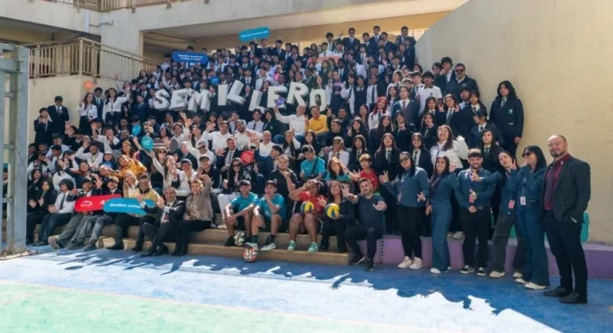 Lomas Bayas: más de 800 estudiantes y 3 contratos marcan el salto del Semillero LomasLab 2026 en Antofagasta