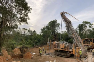 Newcore Gold reporta intersecciones de 1,23 g/t de oro en 33 metros en Proyecto Enchi