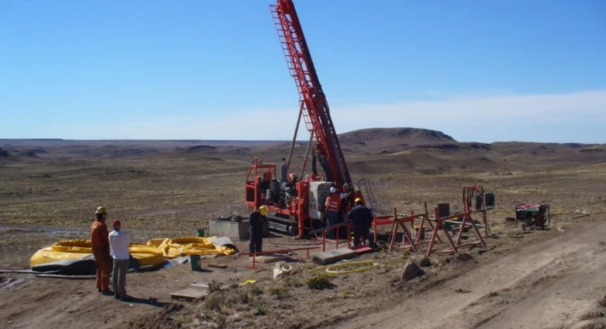 Fredonia Mining amplía distrito El Dorado–Monserrat a ~33.500 hectáreas
