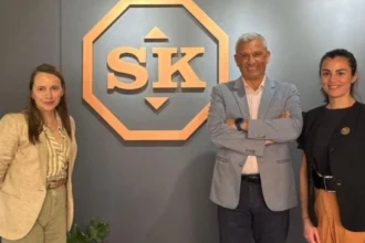 SKIC y Compromiso Minero acercan la minería a 83 escolares del Escuela Pedro Aguirre Cerda a través de un cuentacuentos educativo 