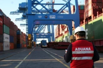 Contraloría detecta solo 1,47% de fiscalización en Aduana de Iquique y alerta riesgo de contrabando y narcotráfico