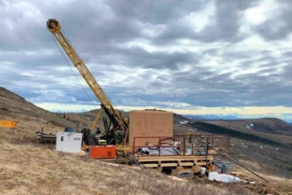 Kenorland Minerals fortalece su capital con inversión de Sumitomo y Centerra