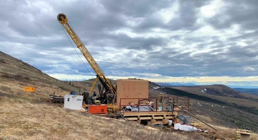 Kenorland Minerals fortalece su capital con inversión de Sumitomo y Centerra