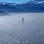 Extienden alerta ambiental en Santiago para este lunes: revisa la restricción vehicular y medidas vigentes