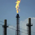 Petróleo supera los US$100 tras advertencias de Netanyahu y rechazo de Trump a propuesta iraní