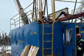 Brunswick Exploration perfora 17,7 metros con 1,10% Li₂O en Anatacau Main