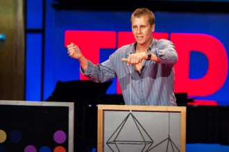Beau Lotto destaca la curiosidad y adaptación como claves para el futuro de la minería