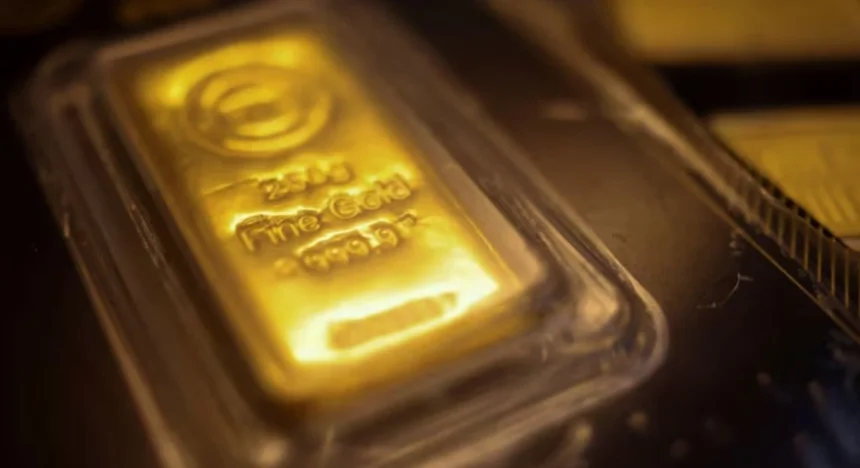 Oro se estabiliza sobre los US$ 4.730 mientras mercados esperan datos clave de inflación en EE.UU.