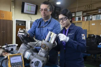 21 estudiantes realizan su práctica en Enap Magallanes en áreas como Geología, Laboratorios y Mantenimiento