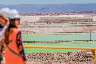 41 diputados aprueban anular pacto SQM-Codelco, pero empresas desestiman efecto en su validez legal