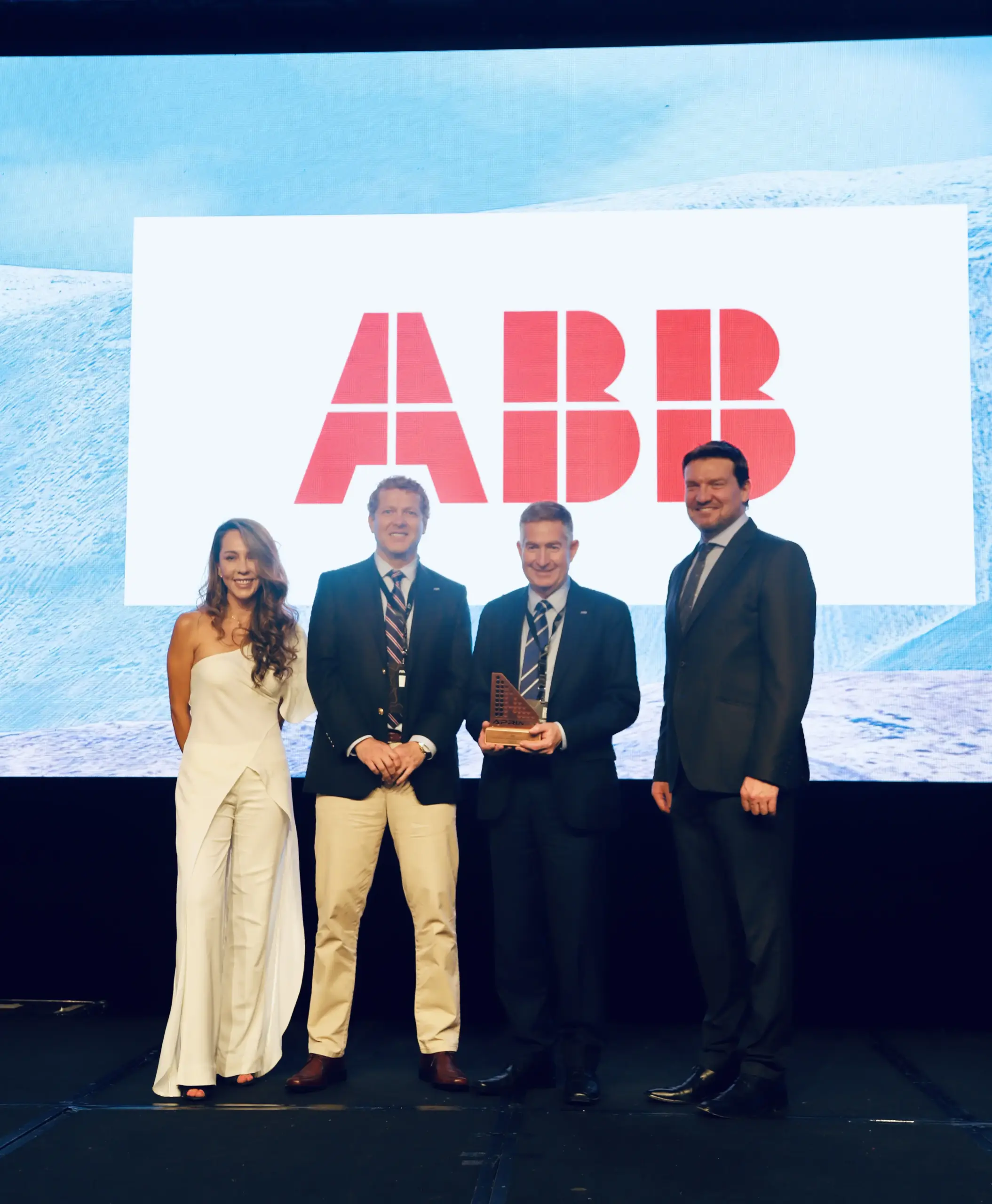 ABB en Chile vuelve a ser reconocida con el Premio Conciliación y Corresponsabilidad
