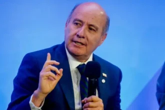 Ajuste fiscal: Gobierno instruirá recorte de US$4.000 millones en ministerios y prepara reforma tributaria en un solo proyecto