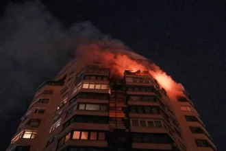 Alto al fuego Rusia-Ucrania: ataque con 450 drones y 70 misiles golpea Kiev tras la tregua impulsada por Trump