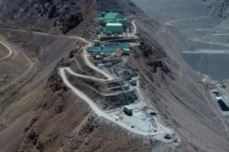 Andina-Los Bronces: aprueban plan que sumará 120 mil toneladas de cobre y redefine la cooperación minera en Chile