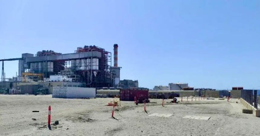 Angamos vuelve a tribunales: admiten reclamaciones por revisión ambiental en Mejillones