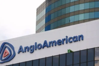 Anglo American agranda pérdida a US$3.741 millones en 2025: qué golpeó al cobre en Chile y cómo avanza su hoja de ruta con Teck y Codelco