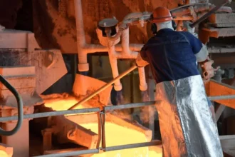 Antofagasta Minerals cierra 2025 con menor producción de cobre y queda bajo su rango proyectado