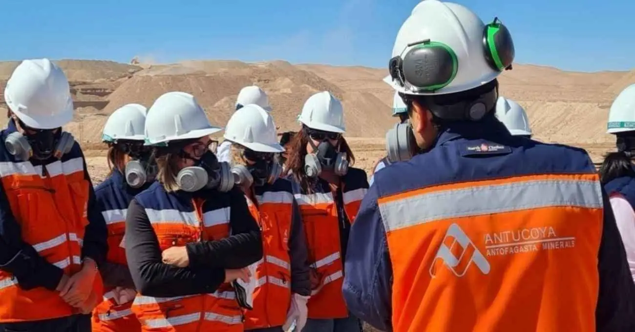 Antofagasta Minerals publica nuevas vacantes de trabajo para la minería