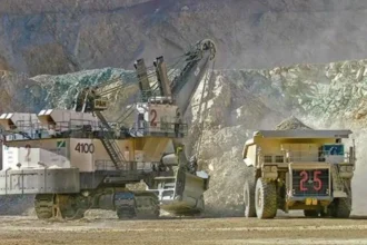 Antofagasta plc: ingresos por US$8.620 millones en 2025 impulsan Ebitda récord, pero acción cae casi 5%