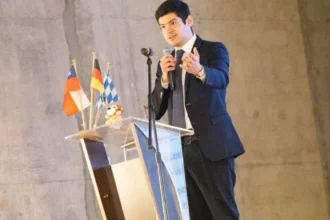 Antofagasta y Baviera impulsan alianza para desarrollo en litio e hidrógeno verde