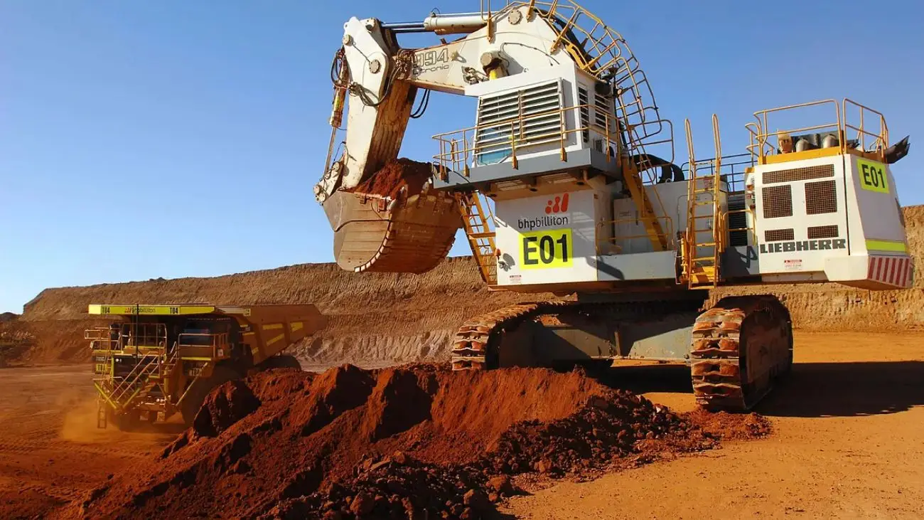 Apoyo estatal a fundiciones de Trafigura busca diversificar producción de metales