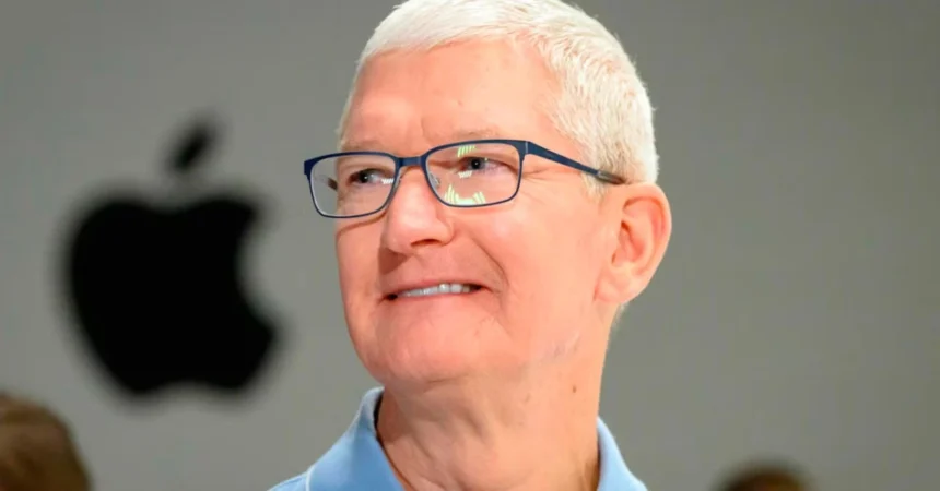 Apple anuncia Tim Cook dejará de ser CEO en 2026