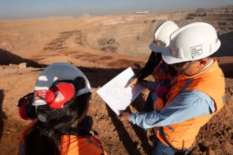 Aprobación ambiental da luz verde al proyecto de exploración minera Cachorro de Antofagasta Minerals