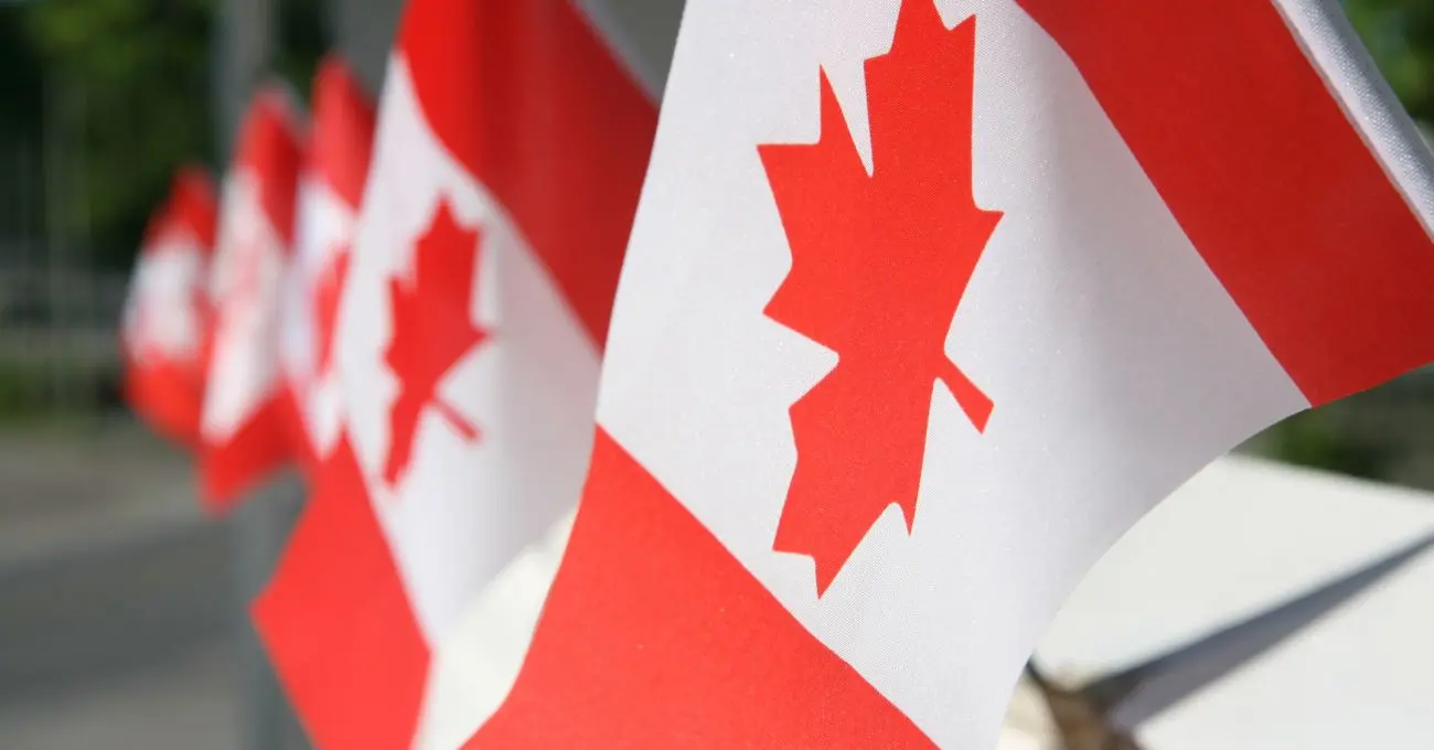 Aranceles: Canadá baja a 6,1% y abre un cupo de 49.000 autos eléctricos chinos, el giro que tensiona a EE.UU.