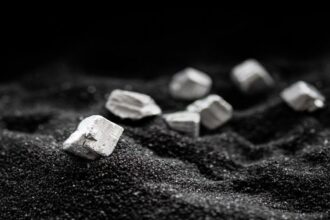 Argentina: Argenta Silver perfora 533 g/t de plata en 20.20 metros, incluyendo 3,549 g/t de plata en más de 1.00 metros de su Programa Inaugural de Perforación en El Quevar
