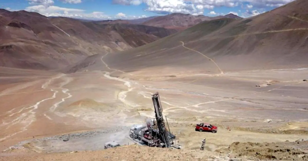 Argentina avanza en minería de cobre y pone alerta a la industria chilena