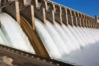 Argentina: Magnate qatarí impulsa proyecto hidroeléctrico privado en la Patagonia y abre debate por agua y territorio