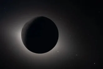 Artemis II rompe récord de 400.000 km: histórica misión lunar regresa tras ver la cara oculta de la Luna