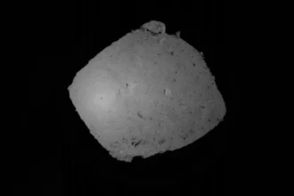 Asteroide Ryugu revela claves del ADN: origen de la vida en debate.
