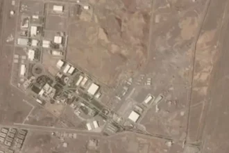 Ataque a Natanz: EE.UU. e Israel golpean instalación nuclear clave sin fuga radiactiva, según Irán