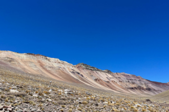 ATEX Resources intercepta 44 metros de 1,00% CuEq en expansión B2B Zone Updiv y Along Strike