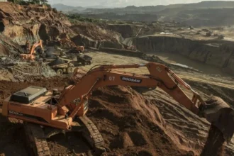 Auditoría minera en Ghana enfoca a grandes empresas en control regulatorio