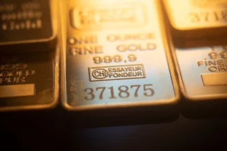 Auge global en compras de oro tras desplome de precios en 2013