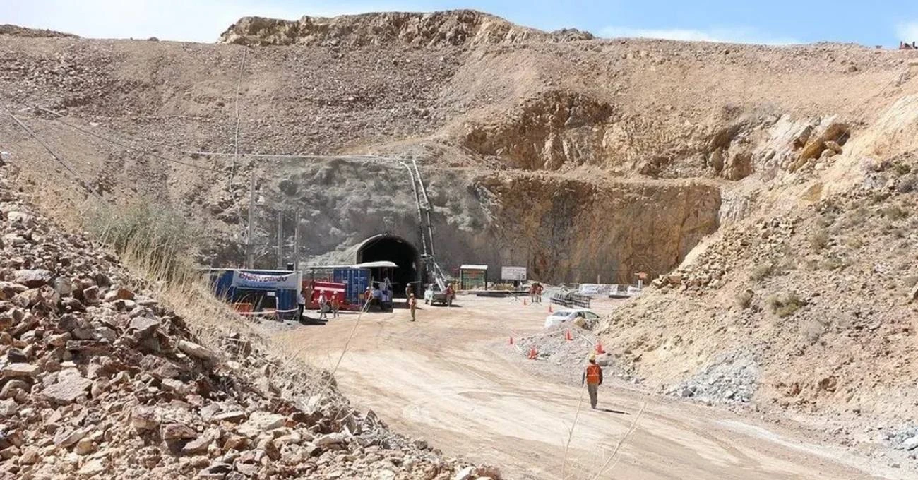 Austral Gold reactiva producción de oro en mina Casposo en Argentina