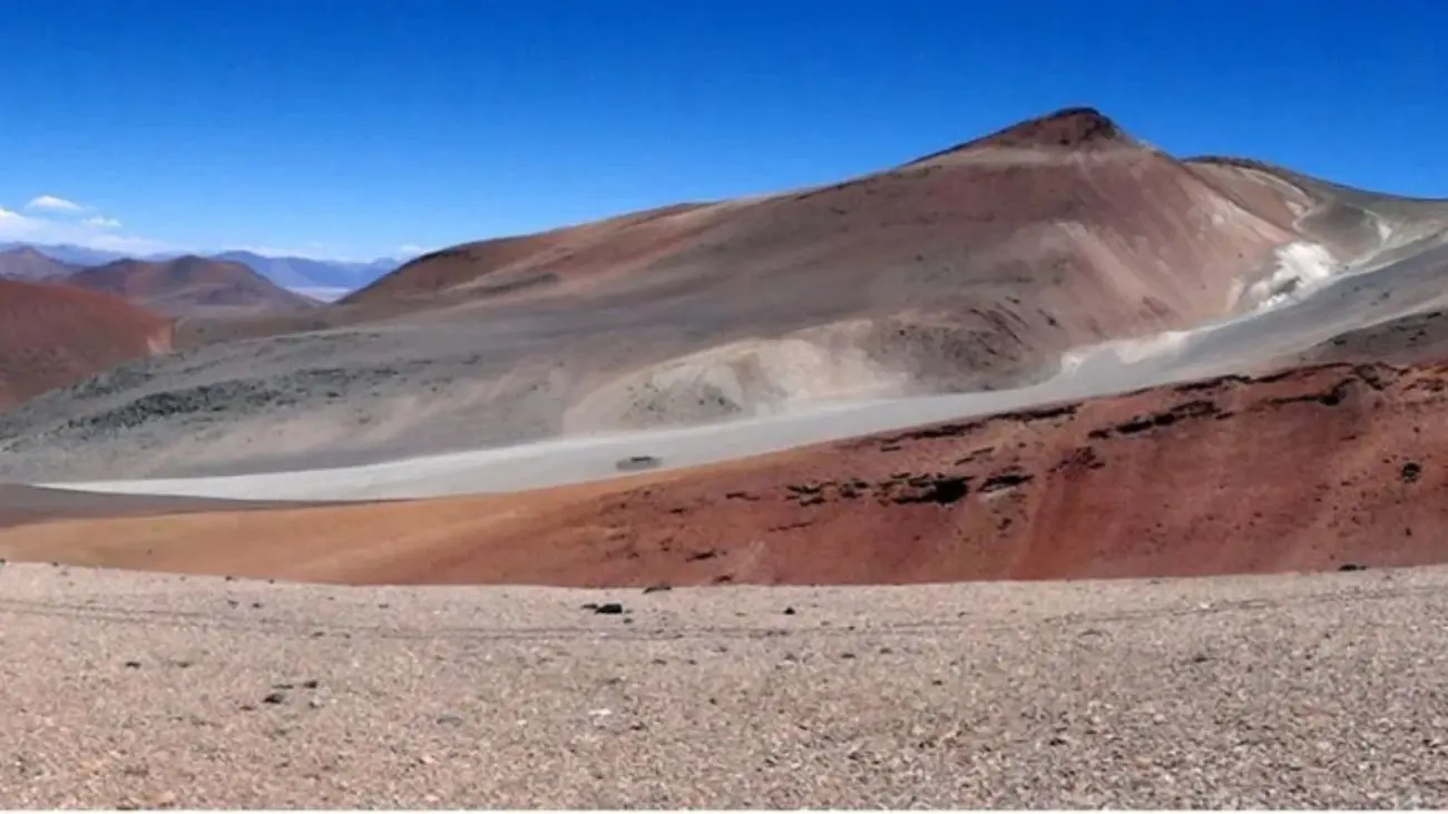 Australiana cierra la compra de un proyecto de oro y plata en Santa Cruz