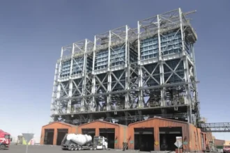 Autoridad ambiental aprueba de manera unánime el proyecto que extiende la vida útil de División Ministro Hales hasta 2054