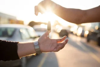 Autos usados arrancan 2026 con 190 mil transferencias a febrero y una señal clara: SUV y camionetas tiran del mercado