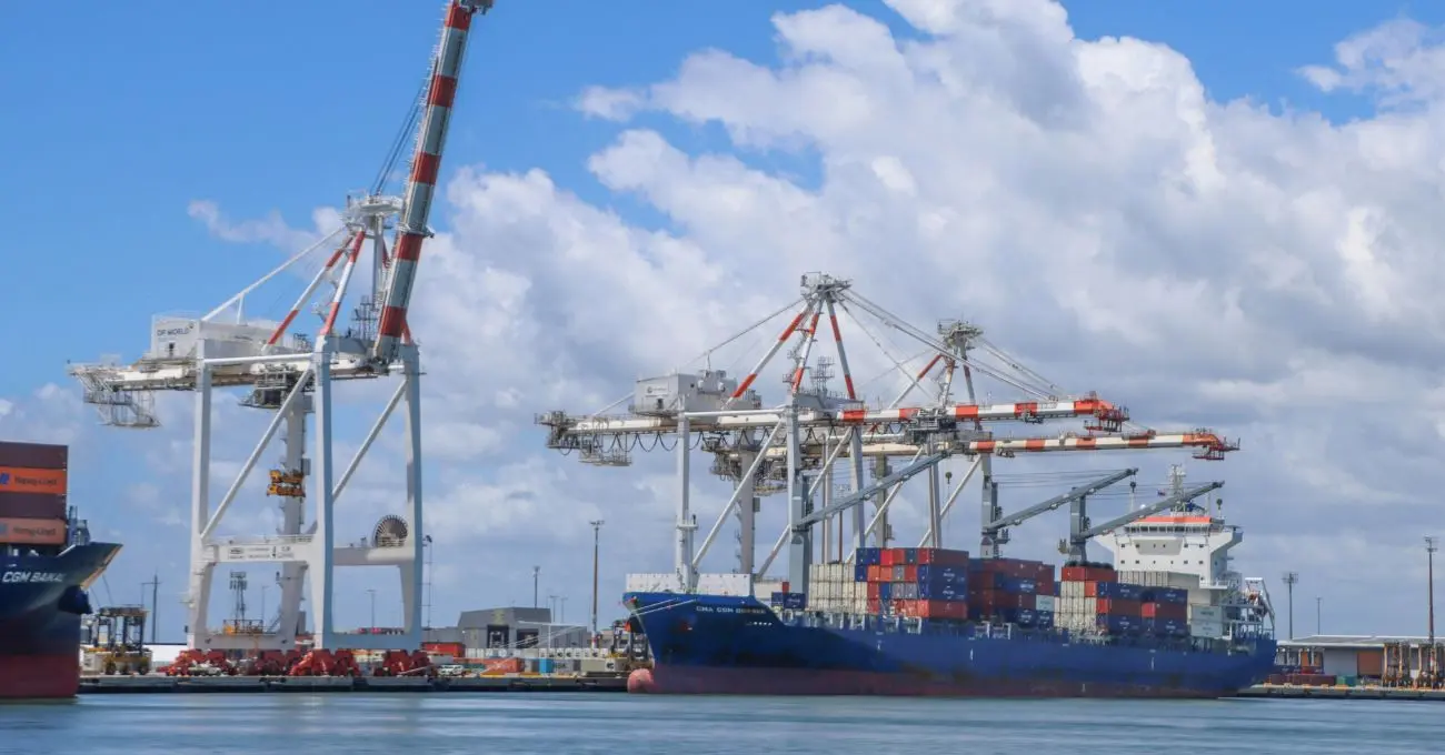 Balanza comercial: superávit de US$ 3.811 millones en enero y la señal que dejó la baja de importaciones