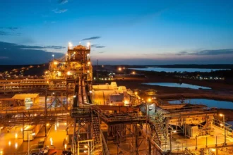 Barrick anuncia venta de participación en Tongon por hasta $305 millones