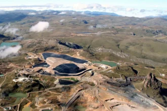 Barrick cae en bolsa tras problemas en Mali por restricciones de exportación