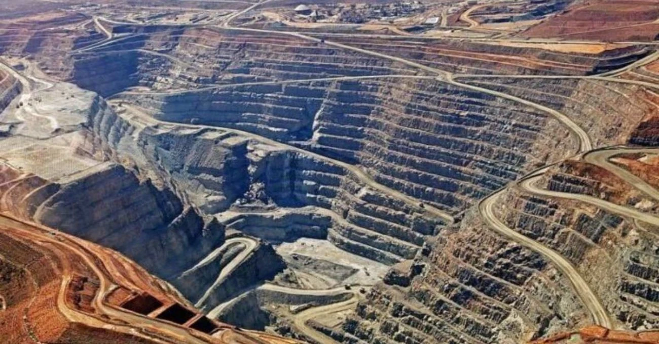 Barrick Mining alcanza ingresos récord y destaca producción de oro en 2025